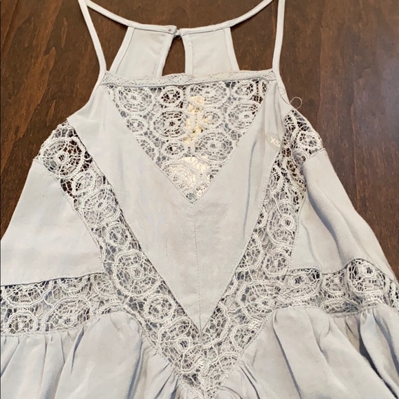 top - Picture 2 of 4